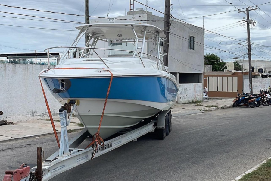 2008 Boston Whaler 32 Cuddy Cabin